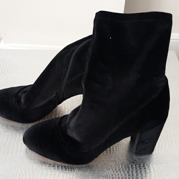 Ankle boots - Picture 3 of 3
